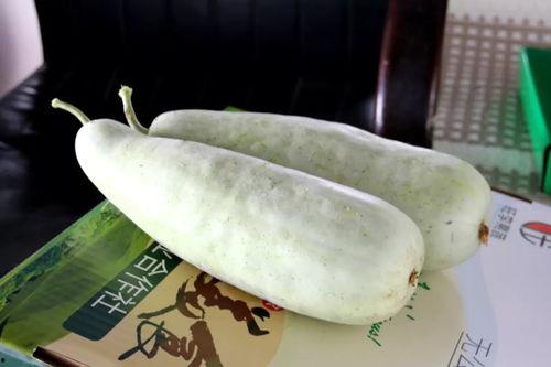 地产吃瓜爆料,揭秘吃瓜爆料背后的真相与内幕