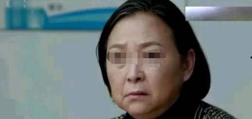 婆婆非让孙子吃瓜,孙子吃瓜温馨瞬间